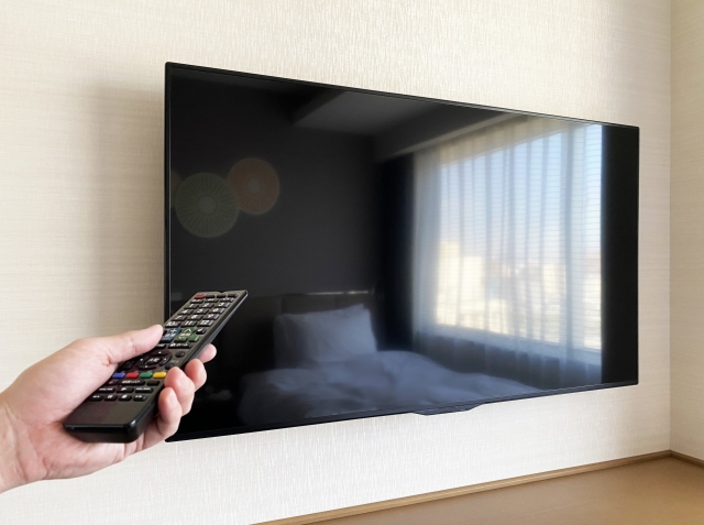 テレビ壁掛けやめとけ！と言われたけど採用した理由と感想